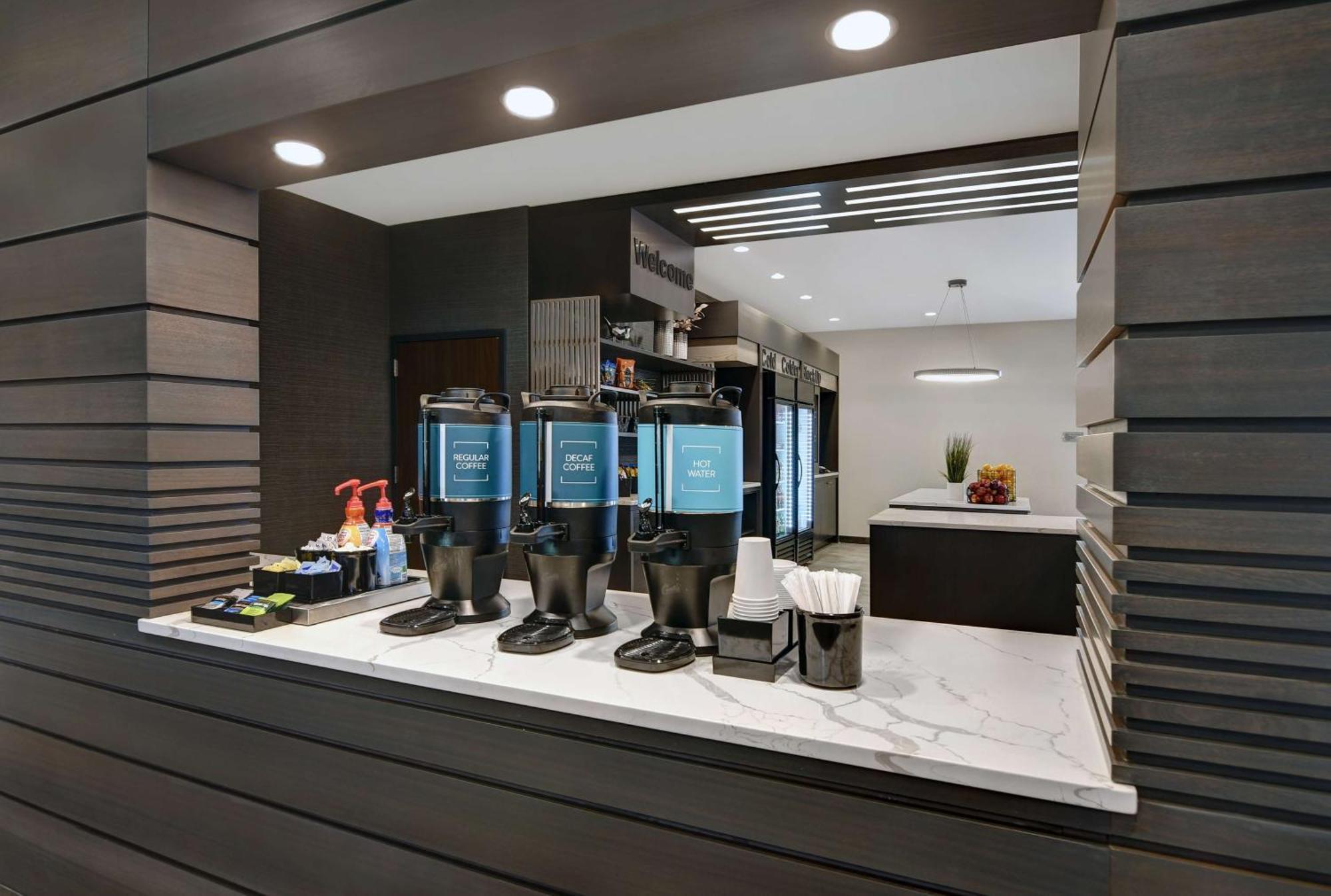 Homewood Suites By Hilton Edison Woodbridge, Nj Exterior foto